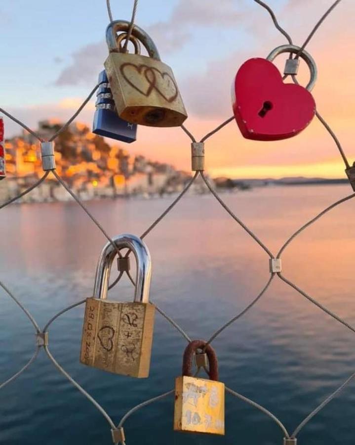 Sibenik Style Suites Eksteriør billede